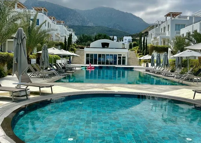 Terra Vista * Kyrenia (Northern Cyprus)